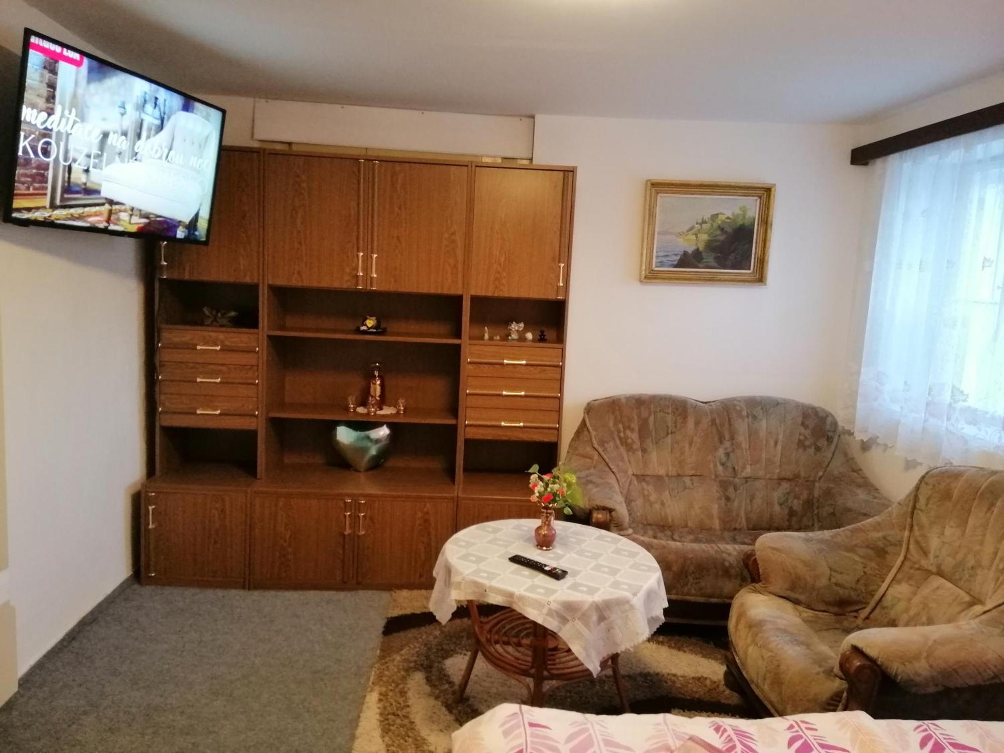 Penzion Jura Chřibská Zewnętrze zdjęcie