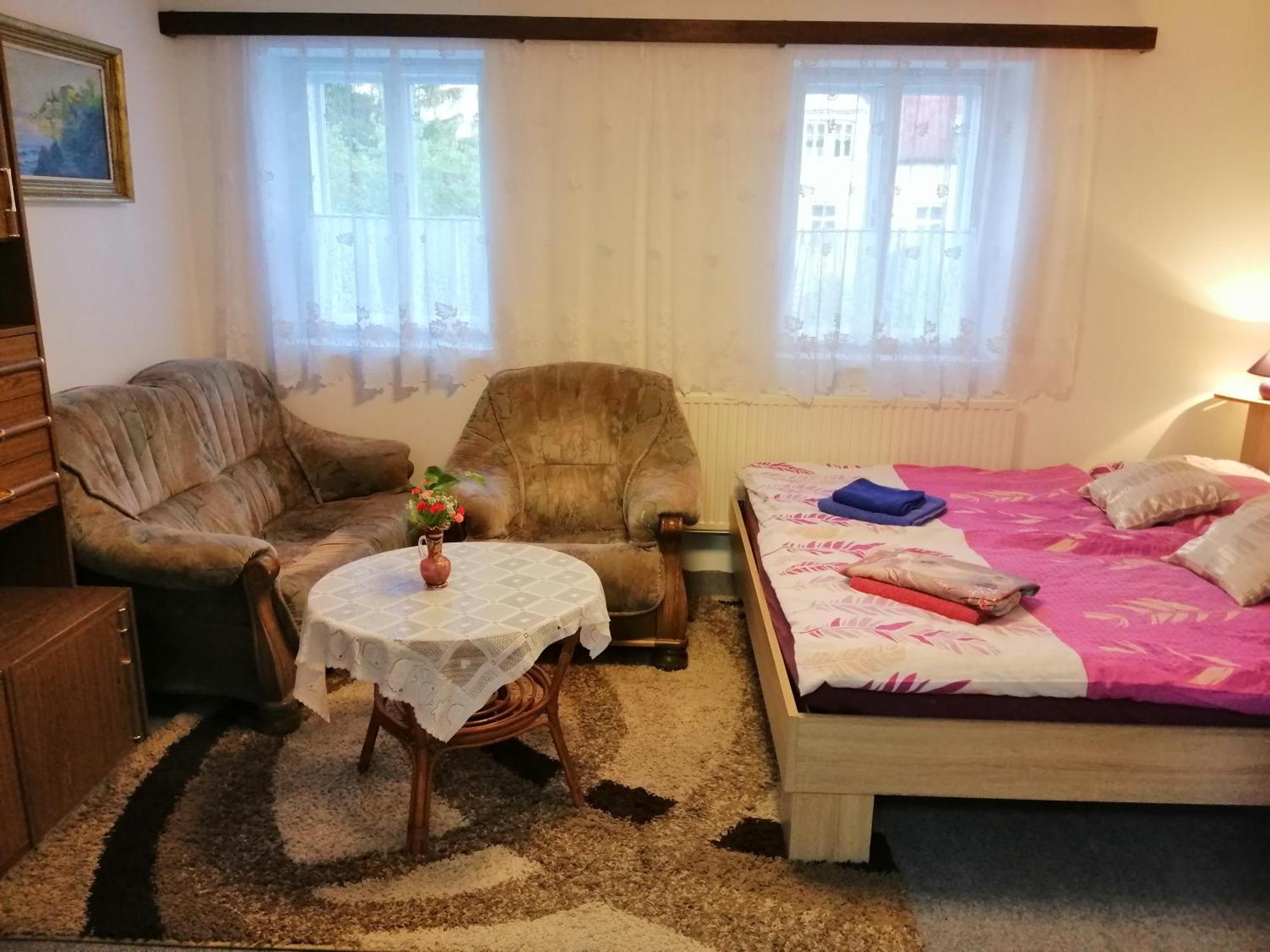 Penzion Jura Chřibská Zewnętrze zdjęcie
